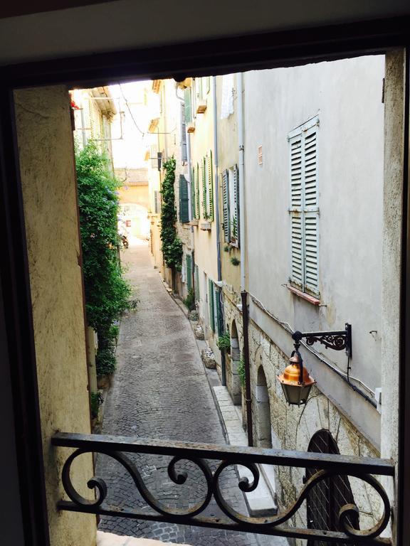Maisonnette Medievale By Icasamia Apartment Antibes Phòng bức ảnh